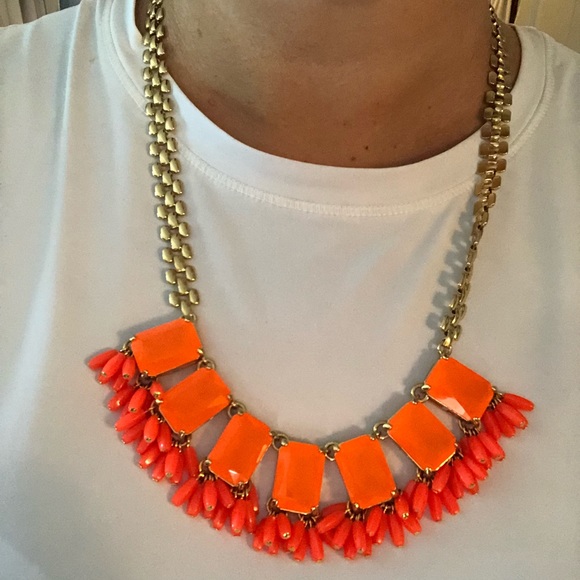 JCrew retail necklace - Picture 3 of 3